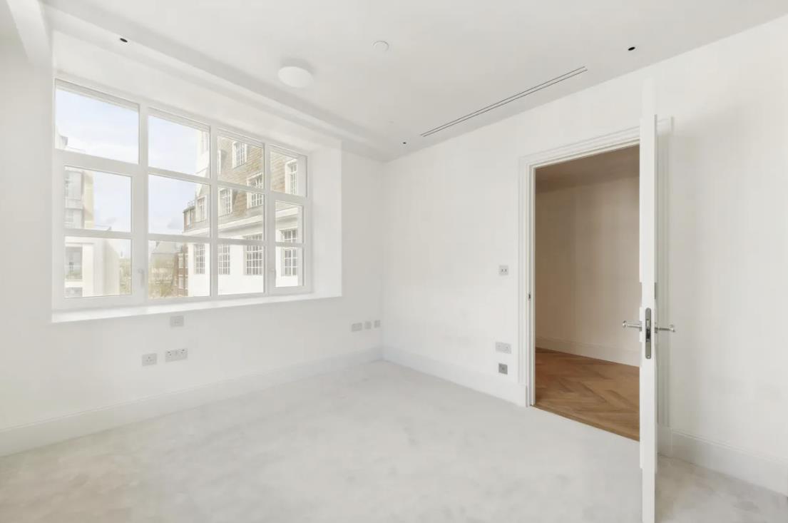 9 Millbank, LONDON